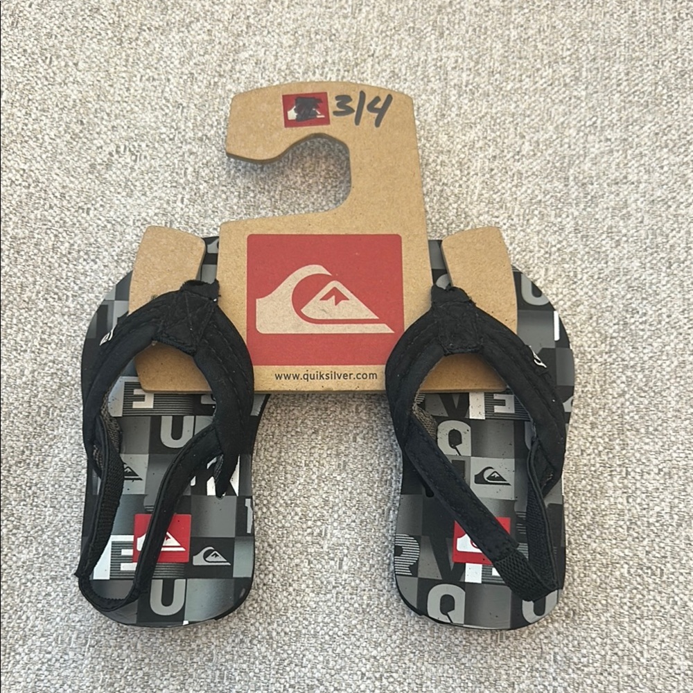 Quiksilver Black Toddler Flip Flops Size 3/4 New with Package